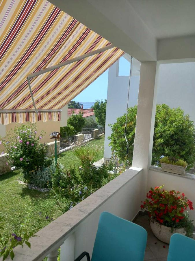 Apartman Katica Banjol Extérieur photo