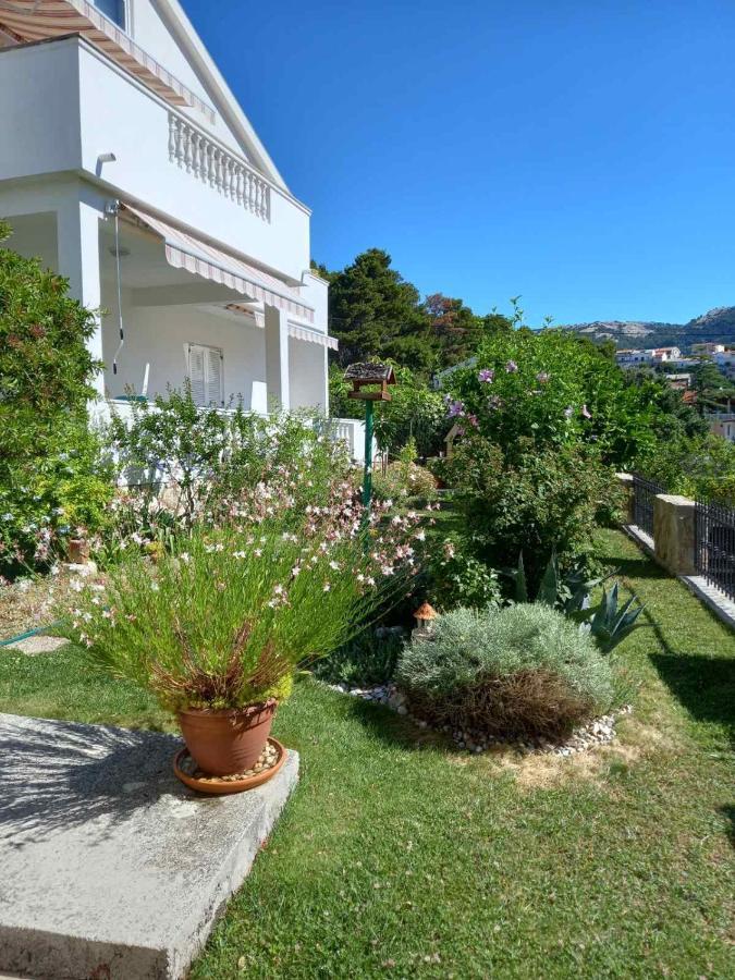 Apartman Katica Banjol Extérieur photo