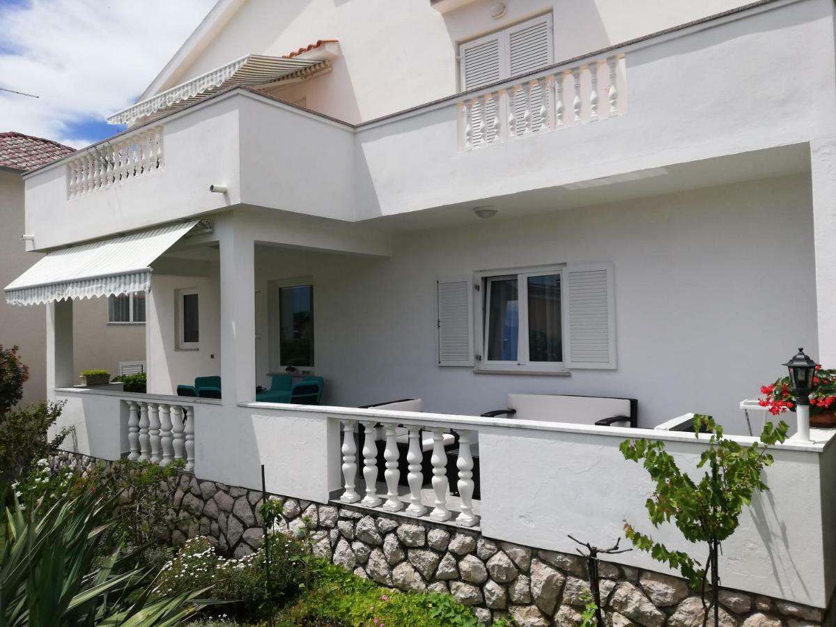 Apartman Katica Banjol Extérieur photo