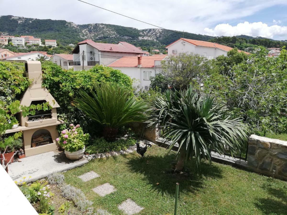 Apartman Katica Banjol Extérieur photo